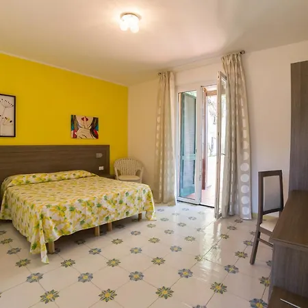 Capo Sud 3*