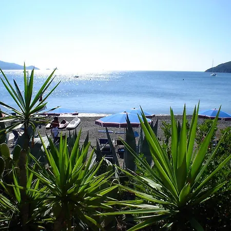 Capo Sud 3* Lacona