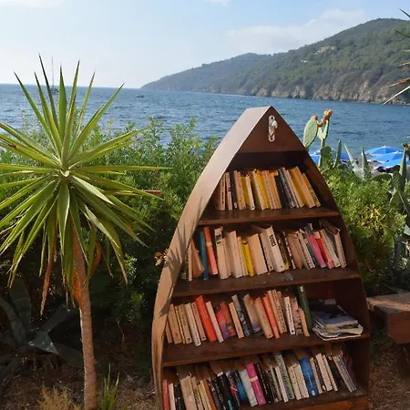 Capo Sud Hotel Lacona